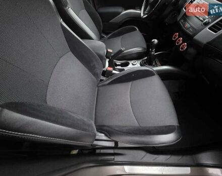 Коричневий Міцубісі Аутлендер, об'ємом двигуна 2.2 л та пробігом 192 тис. км за 11450 $, фото 45 на Automoto.ua