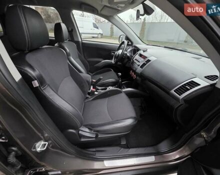 Коричневий Міцубісі Аутлендер, об'ємом двигуна 2.2 л та пробігом 192 тис. км за 11450 $, фото 41 на Automoto.ua