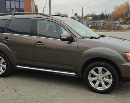 Коричневый Мицубиси Аутлендер, объемом двигателя 2.2 л и пробегом 259 тыс. км за 11600 $, фото 6 на Automoto.ua