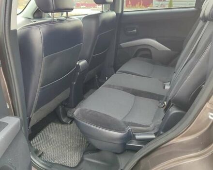 Коричневий Міцубісі Аутлендер, об'ємом двигуна 2.27 л та пробігом 149 тис. км за 12800 $, фото 12 на Automoto.ua