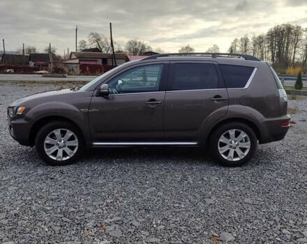 Коричневий Міцубісі Аутлендер, об'ємом двигуна 2.27 л та пробігом 149 тис. км за 12800 $, фото 4 на Automoto.ua