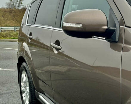 Коричневий Міцубісі Аутлендер, об'ємом двигуна 2.2 л та пробігом 197 тис. км за 11750 $, фото 6 на Automoto.ua