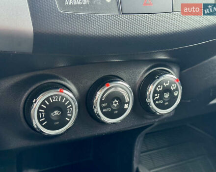 Коричневий Міцубісі Аутлендер, об'ємом двигуна 2.2 л та пробігом 197 тис. км за 11750 $, фото 24 на Automoto.ua