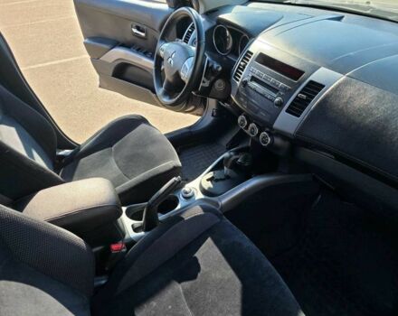 Коричневый Мицубиси Аутлендер, объемом двигателя 2.4 л и пробегом 270 тыс. км за 10300 $, фото 9 на Automoto.ua