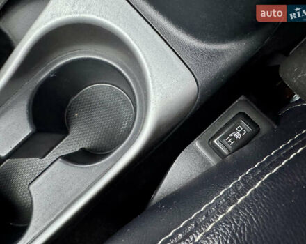 Коричневий Міцубісі Аутлендер, об'ємом двигуна 2.2 л та пробігом 197 тис. км за 11750 $, фото 26 на Automoto.ua