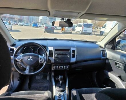 Коричневый Мицубиси Аутлендер, объемом двигателя 2.4 л и пробегом 270 тыс. км за 10300 $, фото 4 на Automoto.ua