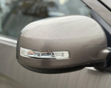 Коричневый Мицубиси Аутлендер, объемом двигателя 2.36 л и пробегом 191 тыс. км за 10900 $, фото 16 на Automoto.ua