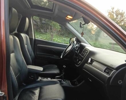 Коричневый Мицубиси Аутлендер, объемом двигателя 2.2 л и пробегом 210 тыс. км за 12500 $, фото 4 на Automoto.ua