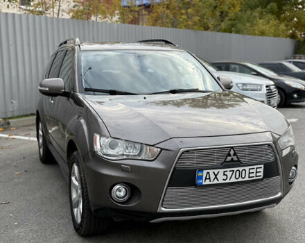 Коричневый Мицубиси Аутлендер, объемом двигателя 2.36 л и пробегом 191 тыс. км за 10900 $, фото 2 на Automoto.ua