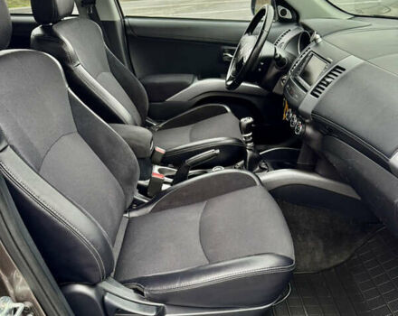 Коричневий Міцубісі Аутлендер, об'ємом двигуна 2.2 л та пробігом 197 тис. км за 11750 $, фото 33 на Automoto.ua