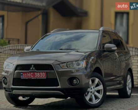 Коричневий Міцубісі Аутлендер, об'ємом двигуна 2.2 л та пробігом 165 тис. км за 12600 $, фото 2 на Automoto.ua