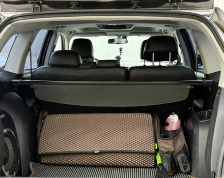 Коричневый Мицубиси Аутлендер, объемом двигателя 2.36 л и пробегом 191 тыс. км за 10900 $, фото 4 на Automoto.ua