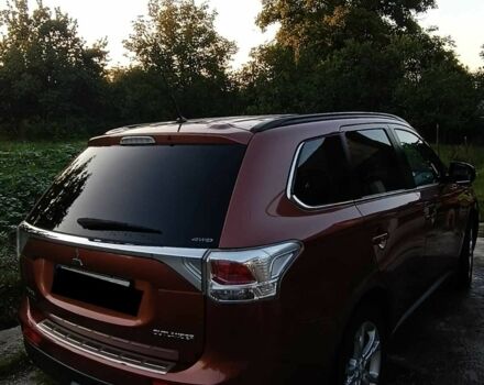 Коричневый Мицубиси Аутлендер, объемом двигателя 2.2 л и пробегом 210 тыс. км за 12500 $, фото 2 на Automoto.ua