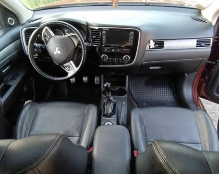 Коричневый Мицубиси Аутлендер, объемом двигателя 2.2 л и пробегом 210 тыс. км за 12500 $, фото 5 на Automoto.ua