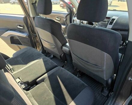 Коричневый Мицубиси Аутлендер, объемом двигателя 2.4 л и пробегом 270 тыс. км за 10300 $, фото 6 на Automoto.ua