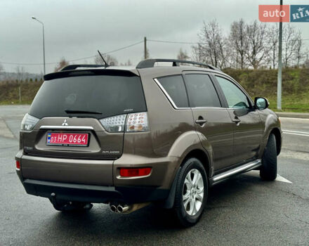 Коричневий Міцубісі Аутлендер, об'ємом двигуна 2.2 л та пробігом 197 тис. км за 11750 $, фото 5 на Automoto.ua