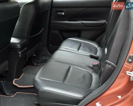 Коричневий Міцубісі Аутлендер, об'ємом двигуна 2.4 л та пробігом 267 тис. км за 11990 $, фото 13 на Automoto.ua