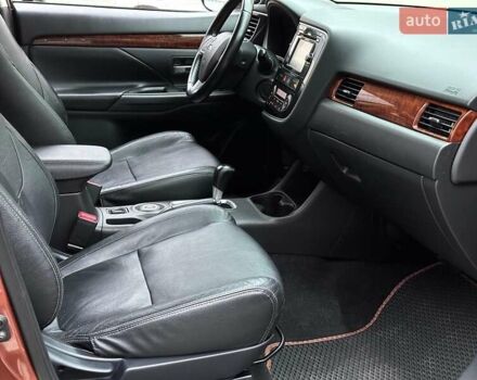 Коричневий Міцубісі Аутлендер, об'ємом двигуна 2.4 л та пробігом 267 тис. км за 11990 $, фото 20 на Automoto.ua