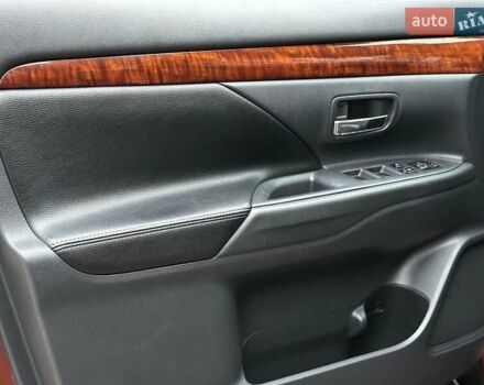 Коричневий Міцубісі Аутлендер, об'ємом двигуна 2.4 л та пробігом 267 тис. км за 11990 $, фото 9 на Automoto.ua