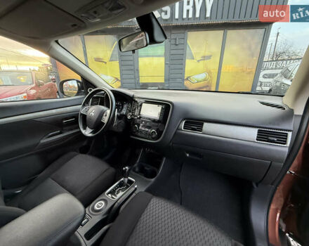 Коричневый Мицубиси Аутлендер, объемом двигателя 2.2 л и пробегом 218 тыс. км за 14500 $, фото 31 на Automoto.ua