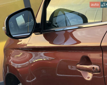 Коричневый Мицубиси Аутлендер, объемом двигателя 2.2 л и пробегом 218 тыс. км за 14500 $, фото 19 на Automoto.ua