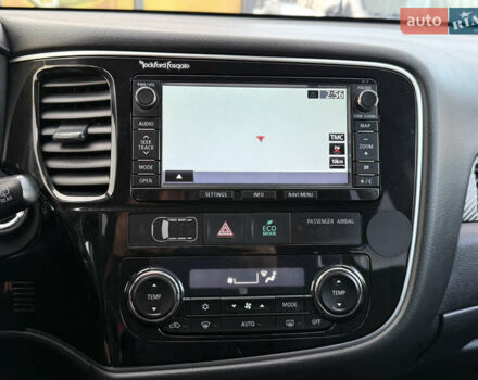 Коричневый Мицубиси Аутлендер, объемом двигателя 2.2 л и пробегом 218 тыс. км за 14500 $, фото 55 на Automoto.ua