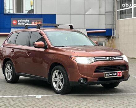 Коричневый Мицубиси Аутлендер, объемом двигателя 2.4 л и пробегом 267 тыс. км за 11990 $, фото 2 на Automoto.ua