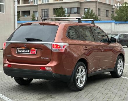 Коричневый Мицубиси Аутлендер, объемом двигателя 2.4 л и пробегом 267 тыс. км за 11990 $, фото 3 на Automoto.ua