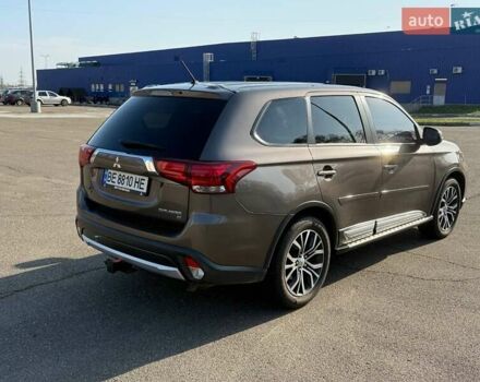 Коричневий Міцубісі Аутлендер, об'ємом двигуна 2.36 л та пробігом 128 тис. км за 15500 $, фото 4 на Automoto.ua