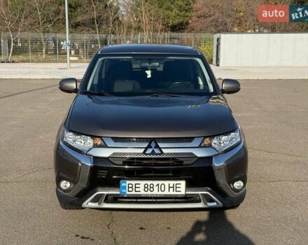 Коричневий Міцубісі Аутлендер, об'ємом двигуна 2.36 л та пробігом 128 тис. км за 15500 $, фото 6 на Automoto.ua