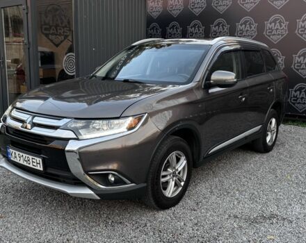 Коричневий Міцубісі Аутлендер, об'ємом двигуна 3 л та пробігом 170 тис. км за 14800 $, фото 2 на Automoto.ua
