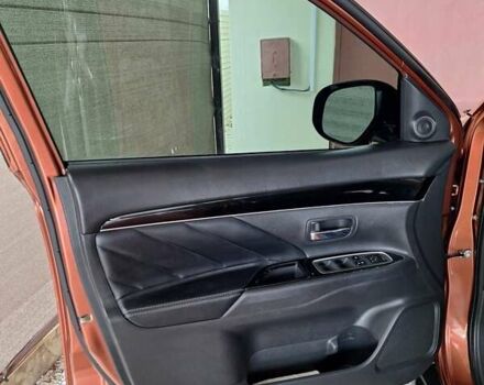 Коричневий Міцубісі Аутлендер, об'ємом двигуна 0 л та пробігом 260 тис. км за 14800 $, фото 15 на Automoto.ua