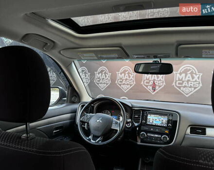 Коричневий Міцубісі Аутлендер, об'ємом двигуна 3 л та пробігом 170 тис. км за 14800 $, фото 14 на Automoto.ua