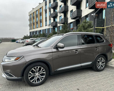 Коричневый Мицубиси Аутлендер, объемом двигателя 3 л и пробегом 164 тыс. км за 14800 $, фото 4 на Automoto.ua