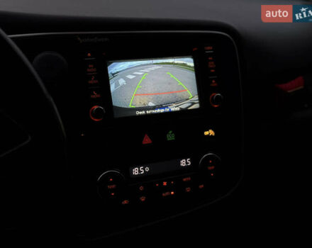 Коричневый Мицубиси Аутлендер, объемом двигателя 2.36 л и пробегом 188 тыс. км за 13000 $, фото 13 на Automoto.ua