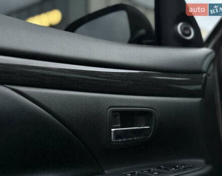 Коричневый Мицубиси Аутлендер, объемом двигателя 2.36 л и пробегом 188 тыс. км за 13000 $, фото 27 на Automoto.ua