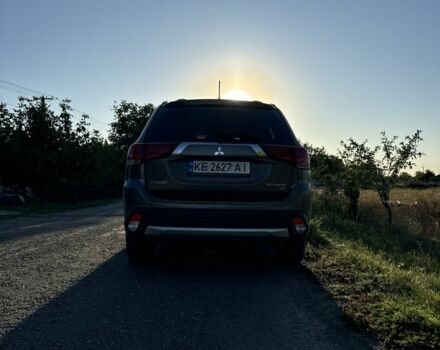 Міцубісі Аутлендер 2016 у Кривому Розі на Automoto.ua Коричневий Міцубісі Аутлендер, об'ємом двигуна 2.4 л та пробігом 185 тис. км за 13600 $, фото 2 на Automoto.ua