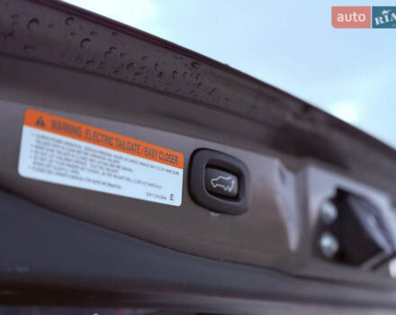 Коричневый Мицубиси Аутлендер, объемом двигателя 2.36 л и пробегом 188 тыс. км за 13000 $, фото 28 на Automoto.ua