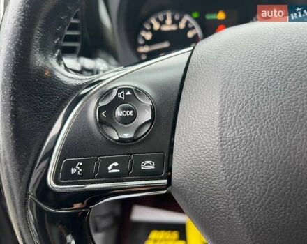 Коричневый Мицубиси Аутлендер, объемом двигателя 2.36 л и пробегом 160 тыс. км за 15000 $, фото 10 на Automoto.ua