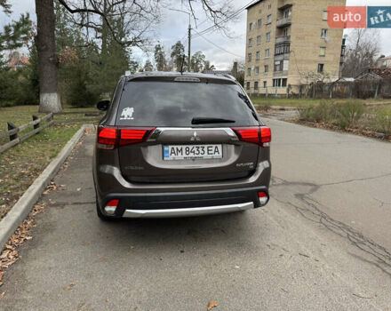 Коричневий Міцубісі Аутлендер, об'ємом двигуна 2.36 л та пробігом 167 тис. км за 12500 $, фото 16 на Automoto.ua