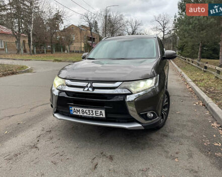 Коричневий Міцубісі Аутлендер, об'ємом двигуна 2.36 л та пробігом 167 тис. км за 12500 $, фото 13 на Automoto.ua