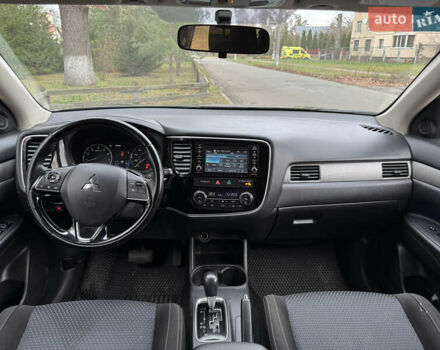 Коричневий Міцубісі Аутлендер, об'ємом двигуна 2.36 л та пробігом 167 тис. км за 12500 $, фото 8 на Automoto.ua