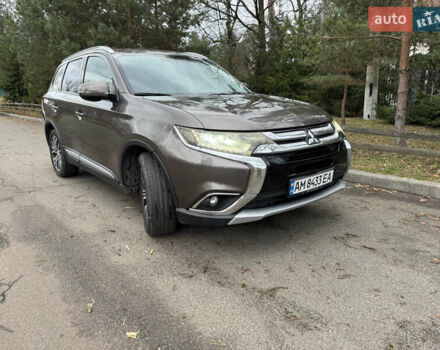 Коричневий Міцубісі Аутлендер, об'ємом двигуна 2.36 л та пробігом 167 тис. км за 12500 $, фото 18 на Automoto.ua