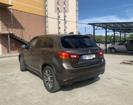 Коричневый Мицубиси Аутлендер, объемом двигателя 2 л и пробегом 210 тыс. км за 12500 $, фото 6 на Automoto.ua