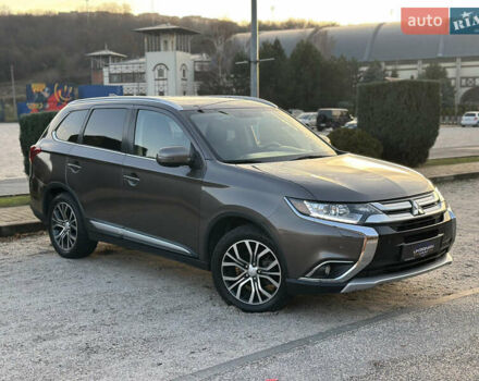 Коричневый Мицубиси Аутлендер, объемом двигателя 2.36 л и пробегом 115 тыс. км за 15500 $, фото 5 на Automoto.ua