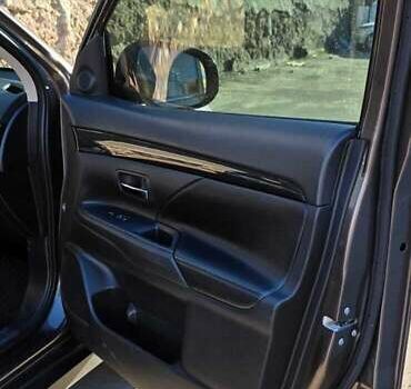 Коричневый Мицубиси Аутлендер, объемом двигателя 2.36 л и пробегом 168 тыс. км за 16500 $, фото 14 на Automoto.ua