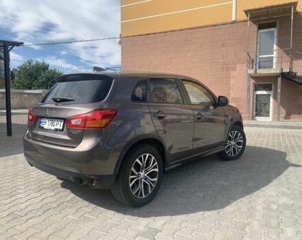 Коричневый Мицубиси Аутлендер, объемом двигателя 2 л и пробегом 210 тыс. км за 12500 $, фото 7 на Automoto.ua