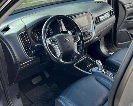 Коричневый Мицубиси Аутлендер, объемом двигателя 2 л и пробегом 160 тыс. км за 13699 $, фото 7 на Automoto.ua