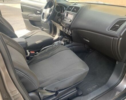 Коричневый Мицубиси Аутлендер, объемом двигателя 2 л и пробегом 210 тыс. км за 12500 $, фото 13 на Automoto.ua