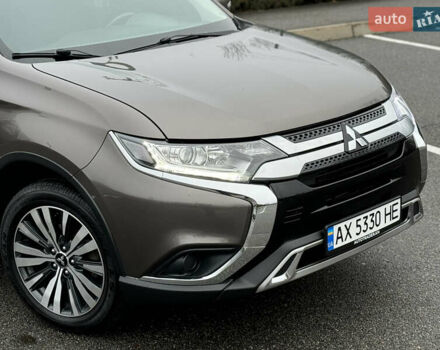 Коричневый Мицубиси Аутлендер, объемом двигателя 2 л и пробегом 154 тыс. км за 14999 $, фото 25 на Automoto.ua